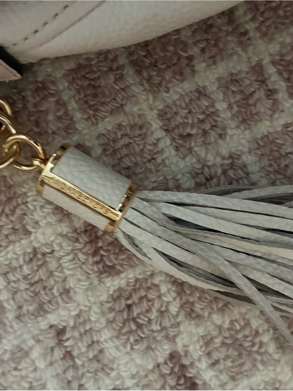 MICHAEL Michael Kors Off White Leather Bedford Crossbody Bag - Picture 6 of 15